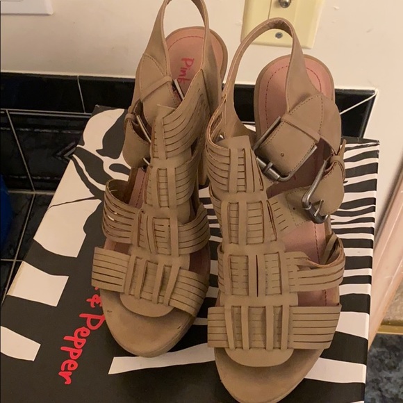 Shoes - Picture 3 of 3